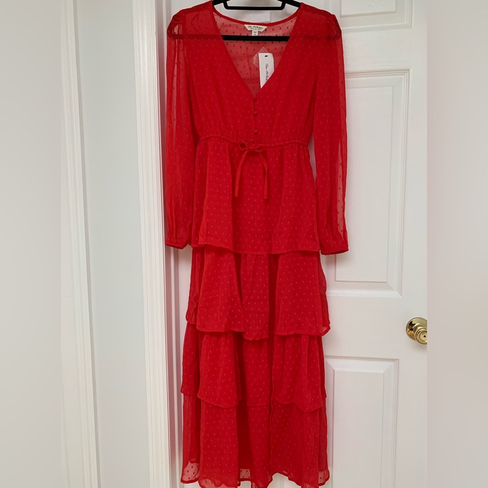 Red chiffon textured tiered maxi dress